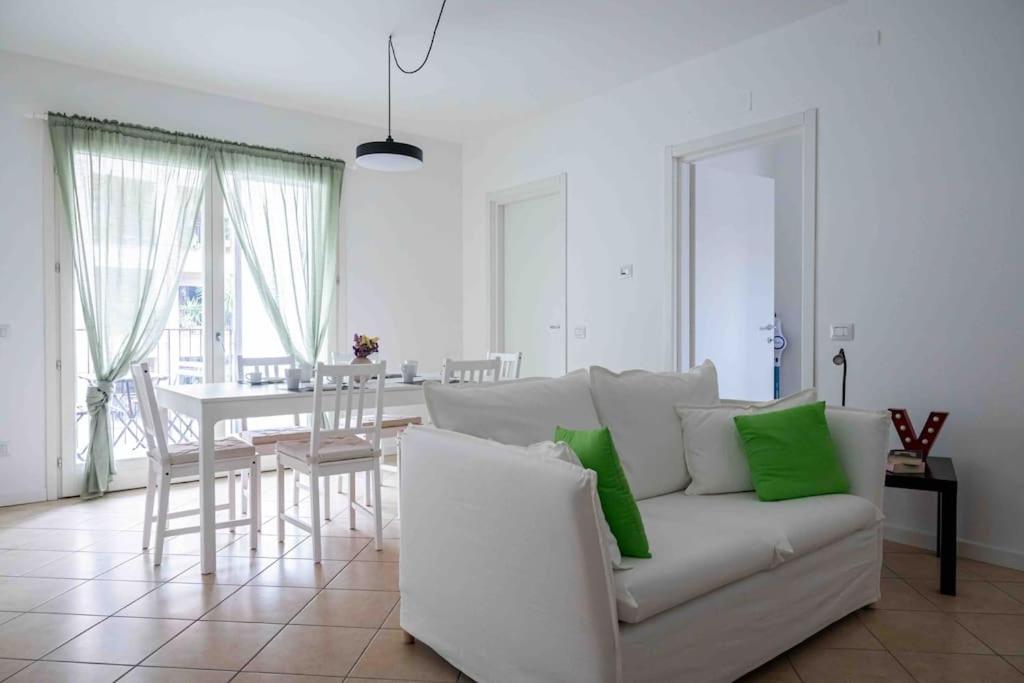 Luminoso Trilocale Affori Centro Apartment มิลาน ภายนอก รูปภาพ